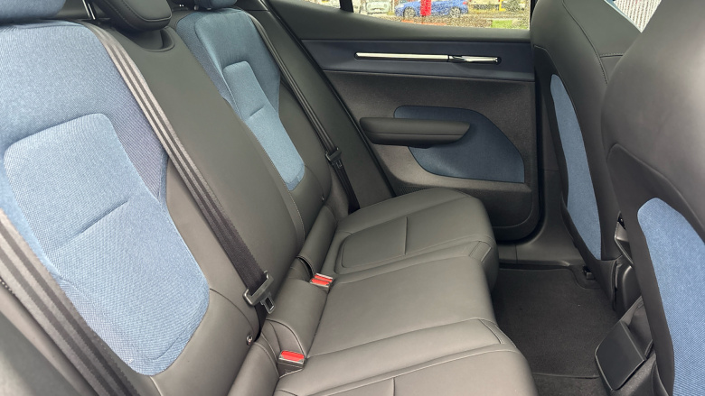 Volvo EX30 315kW Twin Motor Performance Ultra 69kWh 5dr Auto Electric Estate